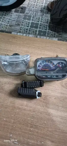 Speddo meter, mika fizr