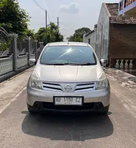 Grand Livina SV 2011 manual