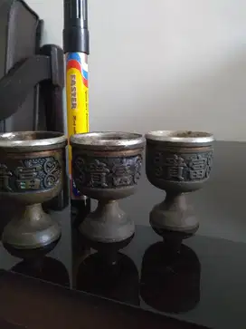 3 cangkir  kuningan tua kuno