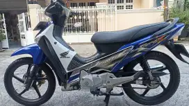 Honda Supra X 125 F1 cw tahun 2006 ( kilometer 25000 )