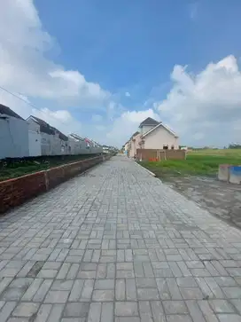 TANAH KVLINGN PERUYMAHAN SERTIFIKAT HM DI KARTASURA