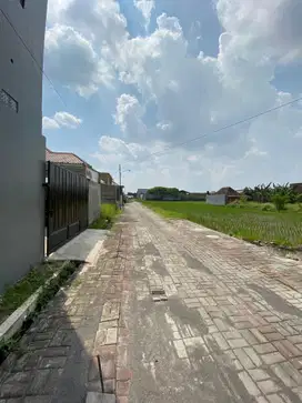 kavling tanah siap bangun tinggal 2unit lokasi banyuanyar solo