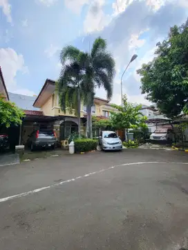 Dijual Rumah hitung tanah di puri bintaro tangerang selatan cash kpr