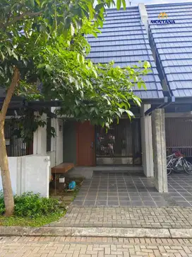 Dijual Rumah Siap Huni Semi Furnish di CLUSTER FLEEKHAUZ