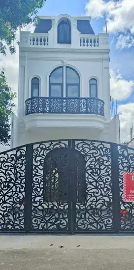 Rumah Minimalis Modern di Kav Suad Komp Kejaksaan Tangerang