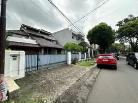 Dijual Rumah Jl Cikatomas Kebayoran Baru Jakarta Selatan luas 375m2
