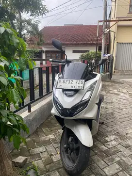 PCX CBS Pemakaian pribadi perempuan