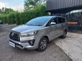 Like New - TOYOTA KIJANG INNOVA 2.0 G BENSIN A/T 2020 SILVER