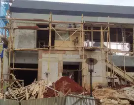 Mengerjakan konstruksi dan renovasi rumah tinggal, bisa ongkos kerja