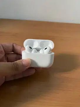 AirPods Pro 2 - Lightning (iB*x Ada Faktur)
