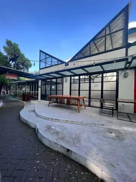 Disewakan ruang usaha Di Area Foodcourt Sayap dago