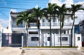 Rumah Mewah 2Lt Dekat Pintu Tol Solo