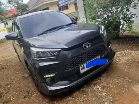 Toyota Raize GR matic, abu metalik, 2021 akhir