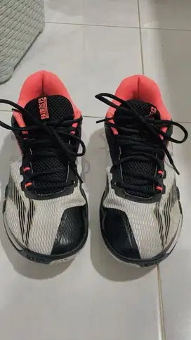 Sepatu Badminton Lining Saga 2020 Lite AYTQ025-5