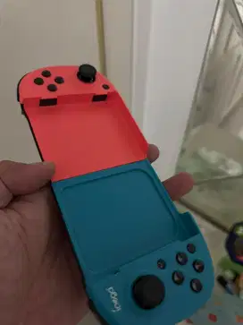 Mobile Game Controller