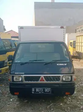 MITSUBISHI COLT L300 BOX (2012)