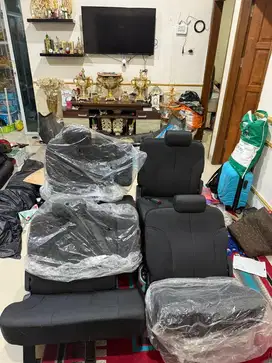 jok mobil luxio baru