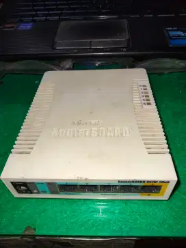 Mikrotik RB951ui-2HnD