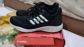 Sepatu Running Ardiles