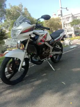 Ninja r orsinil siap pakay