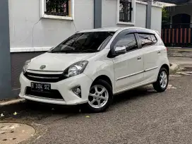 Toyota Agya G 1.0  mt 2015 Putih Low KM