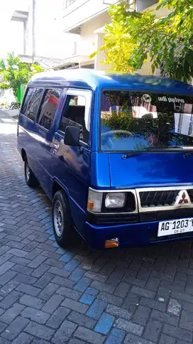 Mitsubishi L300 1985 Bensin