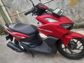 Vario 160 CBS km 1000 istimewa...