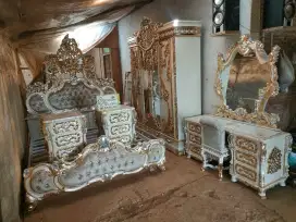 Tempat tidur set kamar ukiran full kayu jati