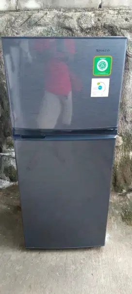 Kulkas 2 Pintu Merek Sharp