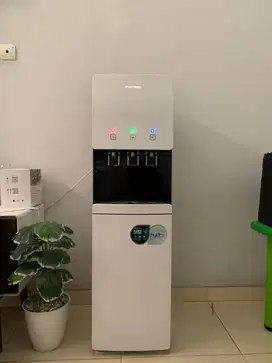 Dispenser Polytron Hydra Putih PWC 777