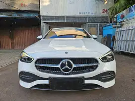 Antik 7 rb km C200 Avantgarde MBUX 2023 nik 2022 putih mercy C 200 ori
