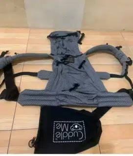 gendongan m-shape