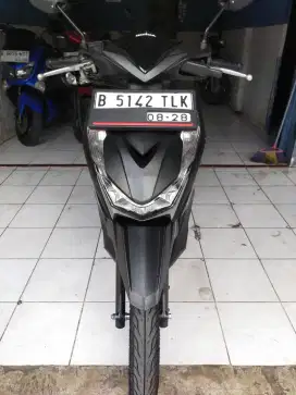 Beat Deluxe 2022 km low