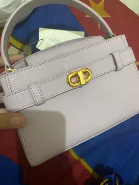 Charles & Keith CK2 5027