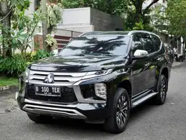 Pajero Dakar 4x4 Ultimate AT Diesel 2021 Hitam