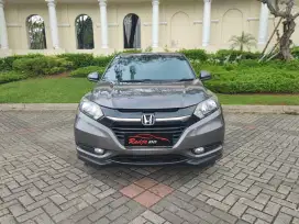 ( TDP : 5jt ) HR-V E 1.5 CVT 2017 Abu-Abu