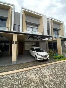 Rumah Bagus Full Furnished di Tanakayu BSD City Tangerang