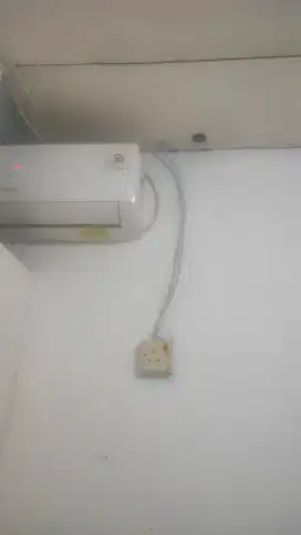 AC Sharp 1PK Dijual