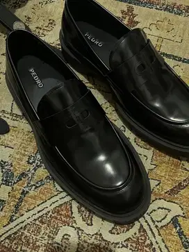 Sepatu Loafers Kulit PEDRO Icon Loop - Black