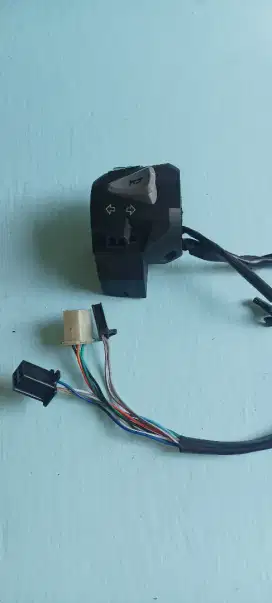 Holder Saklar kiri honda CB 150r