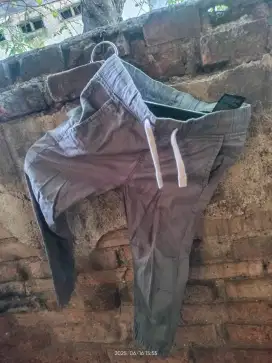 Celana bahan anak brand H&M