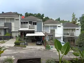 Rumah Villa Dago Resort Dago pakar Bandung Utara