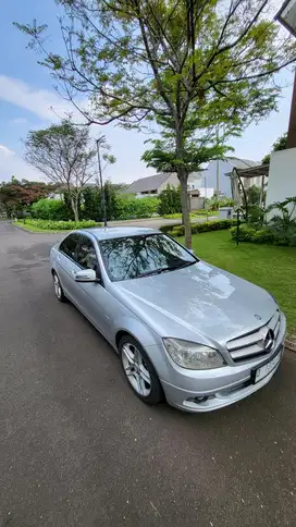 Mercedes-Benz C200 2010 Bensin
