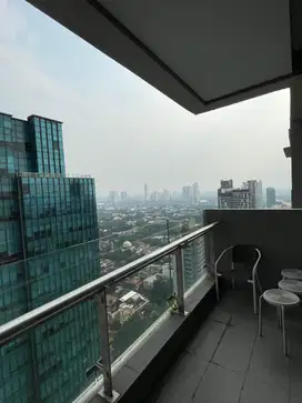 Disewakan Unit Residence 8 Apartment 2 BR High Floor Siap Huni