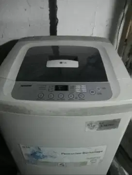 Mesin Cuci bekas, Merk LG Turbo Drum 1 tabung kapasitas 10KG