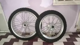Velg Yamaha WR 155