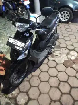 Motor Mio Antik 2008