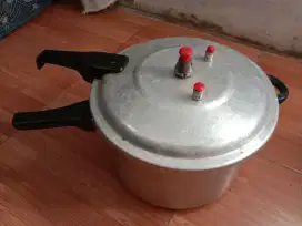 Panci presto Besar