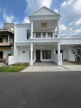 Rumah 2 Lantai Cluster Besakih Sentul City