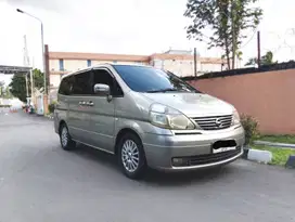 [DIJUAL] Nissan Serena HWS 2009 AT – Siap Pakai, Nyaman Buat Keluarga!